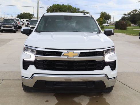 Used 2025 Chevrolet Silverado 1500 LT RWD image 4