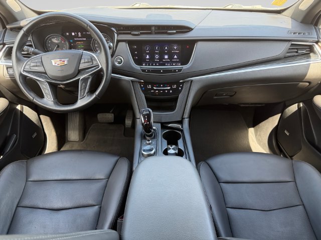 Used 2021 Cadillac XT5 Premium Luxury AWD/4WD image 14