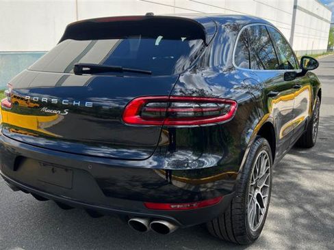 Used 2016 Porsche Macan S AWD/4WD image 19