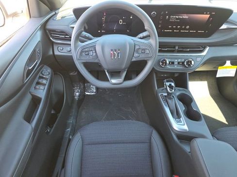 New 2026 Buick Envista Preferred image 3