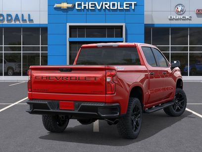 New 2026 Chevrolet Silverado 1500 Custom Trail Boss w/ Dark Appearance Package