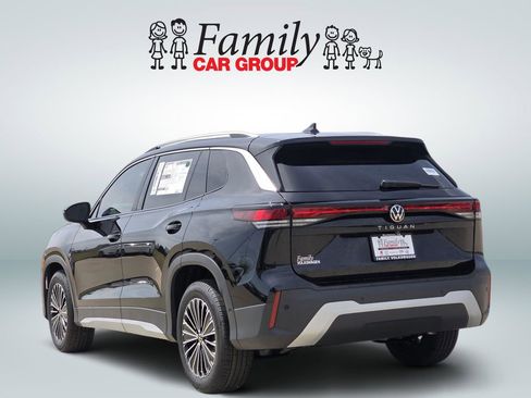 New 2026 Volkswagen Tiguan S FWD image 3