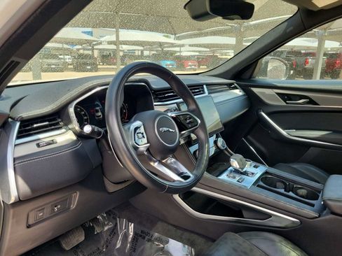 Used 2024 Jaguar F-PACE R-Dynamic S AWD/4WD image 10
