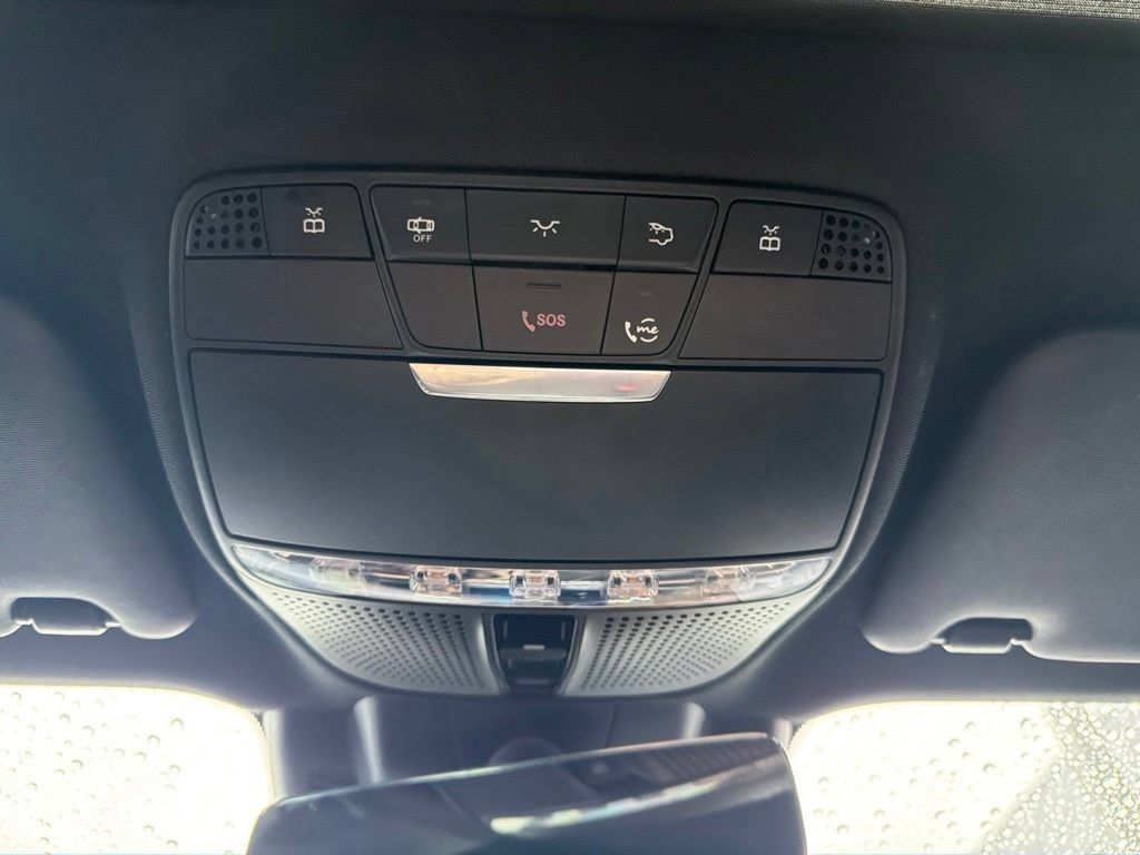 Used 2022 Mercedes-Benz E 350 4MATIC Sedan image 22