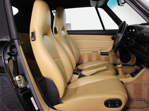 Used 1995 Porsche 911 Carrera image 34