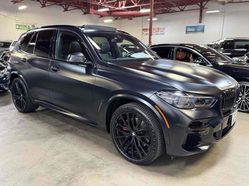 Used 2022 BMW X5 xDrive40i image 3