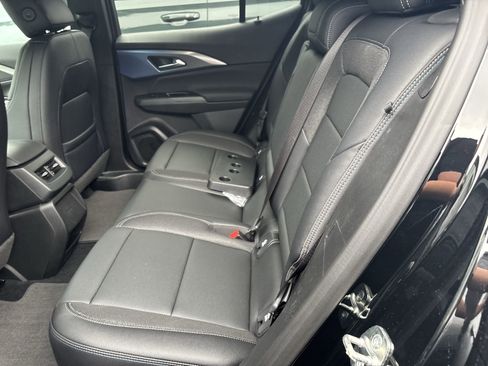 New 2026 Chevrolet Equinox EV LT image 24