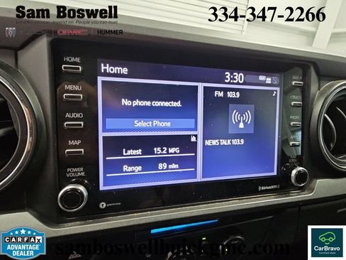 Used 2021 Toyota Tacoma TRD Off-Road w/ Technology Package AWD/4WD image 13