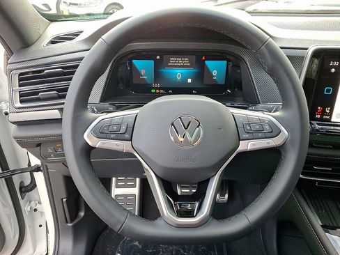 New 2026 Volkswagen Atlas Cross Sport SEL R-Line AWD/4WD image 15