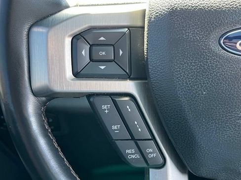 Used 2022 Ford F350 Platinum AWD/4WD image 18