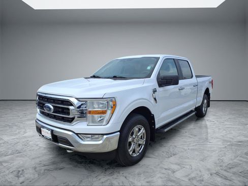 Used 2021 Ford F150 XLT w/ XTR Package image 3