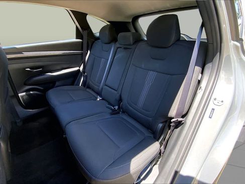 Used 2024 Hyundai Tucson SEL FWD image 19