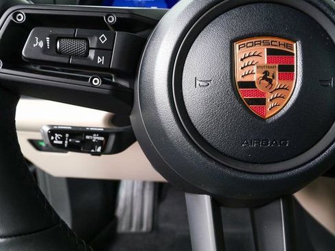 New 2026 Porsche Macan Electric image 10