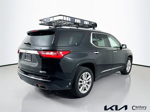 Used 2018 Chevrolet Traverse High Country AWD/4WD image 5