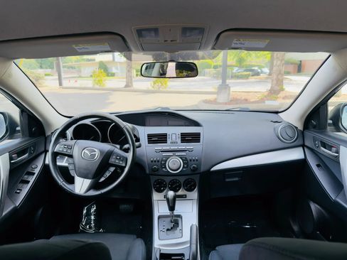 Used 2011 MAZDA MAZDA3 s Sport FWD image 13