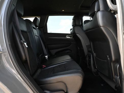 Used 2021 Jeep Grand Cherokee Laredo X RWD image 21