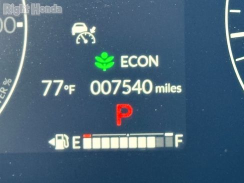 Used 2025 Honda CR-V Sport Touring image 18