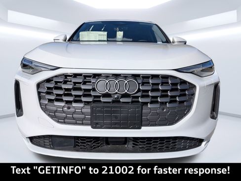 New 2025 Audi Q5 Premium Plus AWD/4WD image 10