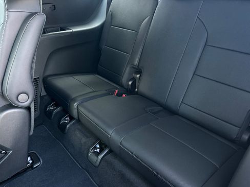New 2026 Chevrolet Traverse LT w/ Enhanced Driving Package FWD image 15