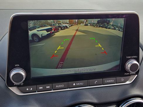 Used 2022 Nissan Sentra SV image 23