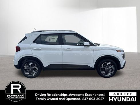 New 2026 Hyundai Venue SEL FWD image 10