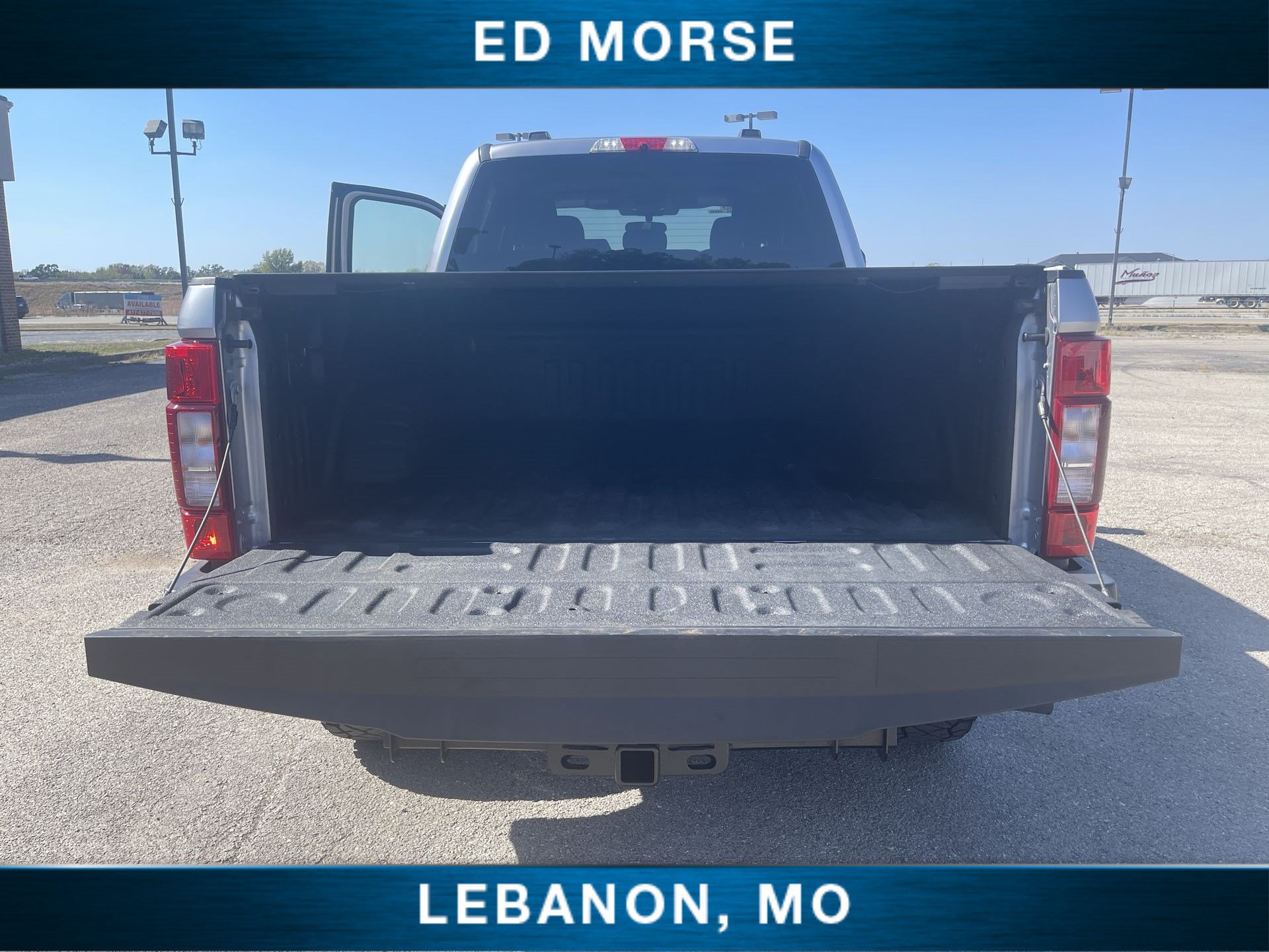 Used 2022 Ford F250 XLT w/ XLT Premium Package AWD/4WD image 23