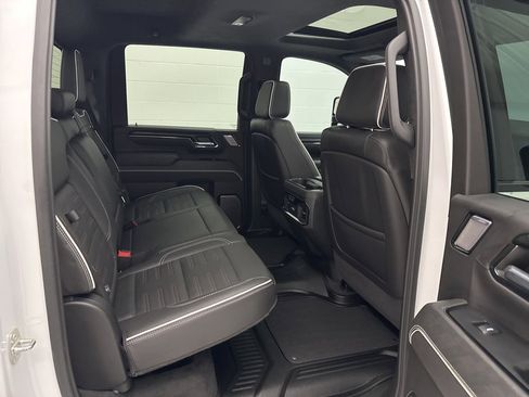 Used 2024 GMC Sierra 2500 AT4X image 67