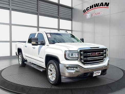 Used 2018 GMC Sierra 1500 SLT w/ SLT Premium Package AWD/4WD image 2
