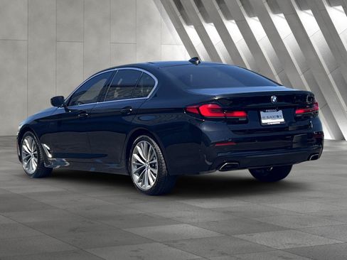 Used 2022 BMW 530i xDrive w/ Premium Package AWD/4WD image 6