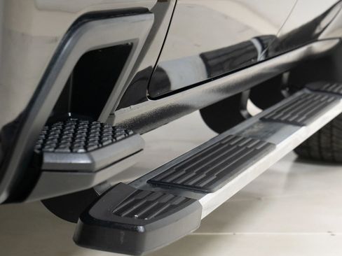 Used 2022 Chevrolet Silverado 2500 High Country w/ Technology Package image 62