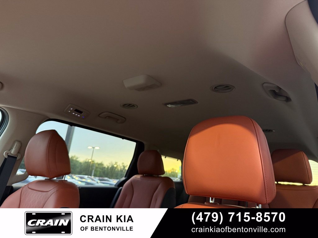 New 2026 Kia Carnival EX FWD image 22