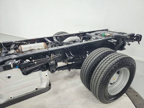 Used 2024 Chevrolet Silverado 3500 W/T w/ WT Convenience Package AWD/4WD image 39