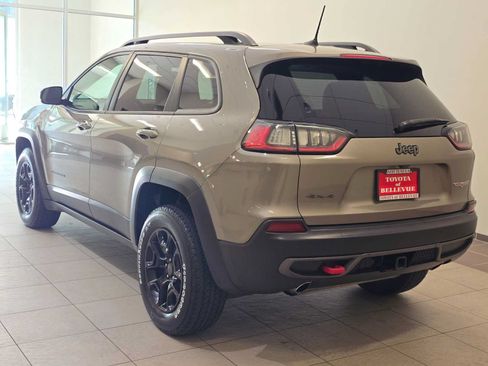 Used 2019 Jeep Cherokee Trailhawk w/ Trailer Tow Group AWD/4WD image 4