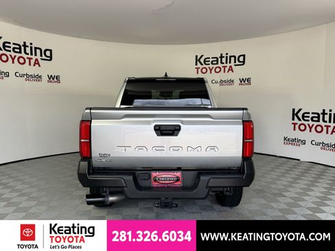 Certified 2025 Toyota Tacoma SR AWD/4WD image 7