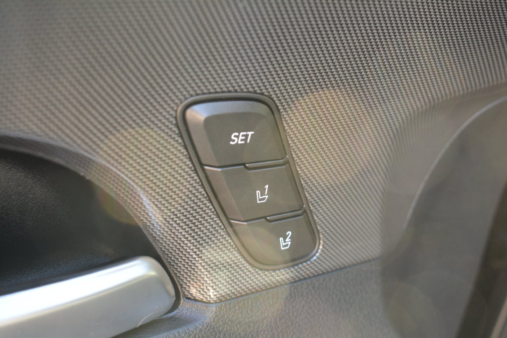 Used 2023 Hyundai Santa Fe Limited AWD/4WD image 8