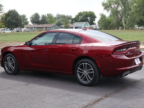 Used 2019 Dodge Charger SXT w/ Cold Weather Package image 8