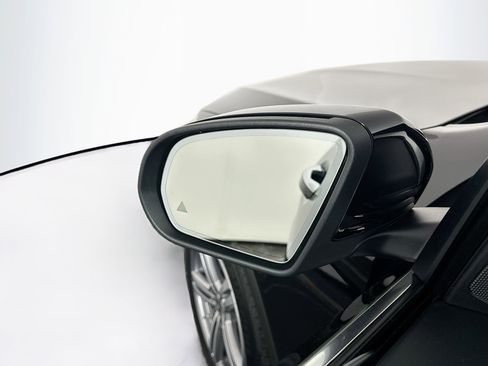 Used 2022 Mercedes-Benz GLC 300 GLC 300 w/ Premium Package Lite image 16