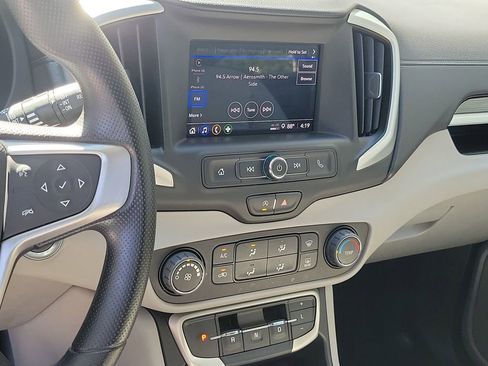 Certified 2024 GMC Terrain SLE FWD image 14