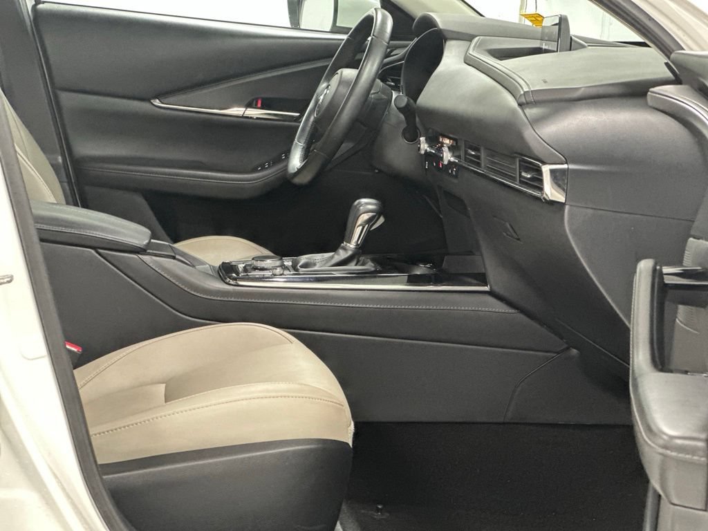 Used 2024 MAZDA CX-30 AWD 2.5 S w/ Preferred Package image 19