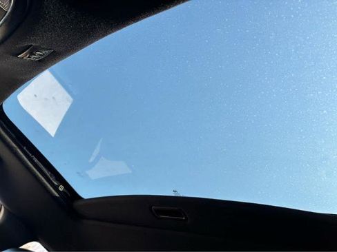 Used 2019 Jeep Grand Cherokee Altitude image 24