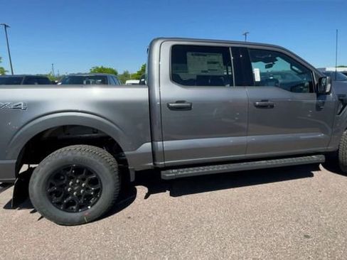 New 2026 Ford F150 XLT w/ Equipment Group 302A MID AWD/4WD image 9