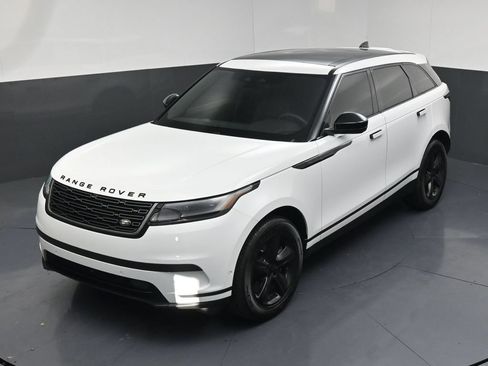 Used 2026 Land Rover Range Rover Velar S AWD/4WD image 17