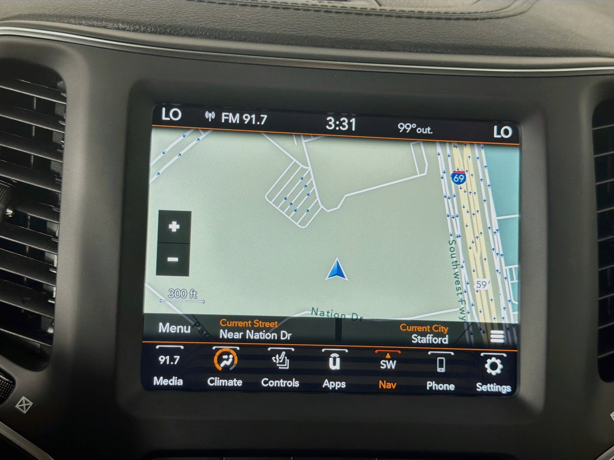 Used 2023 Jeep Cherokee Altitude Lux AWD/4WD image 22