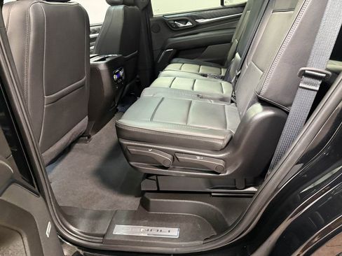 Used 2024 GMC Yukon Denali image 47