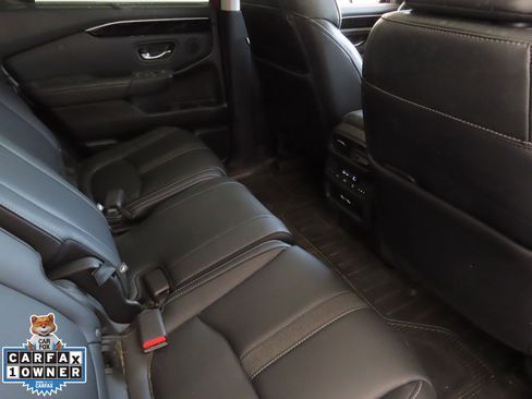 Used 2023 Honda Pilot Touring image 27