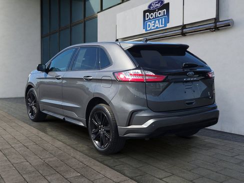 Certified 2022 Ford Edge ST-Line AWD/4WD image 5