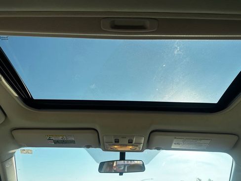 Used 2013 Toyota RAV4 XLE FWD image 13