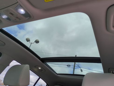 Certified 2021 Kia Sportage EX w/ EX Technology Package image 20