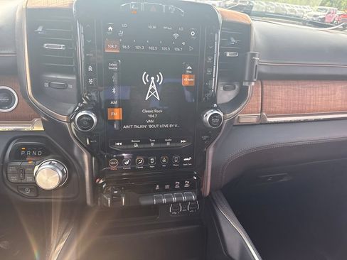 Used 2021 RAM 1500 Limited AWD/4WD image 17