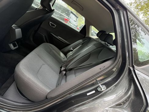 Used 2025 Kia K4 FWD image 23
